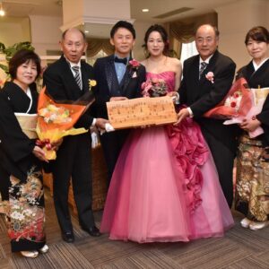 和 と ポッキー でオリジナルの演出 ラヴィール岡山 岡山駅前の結婚式場